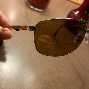 Ray Ban RB3506 Polarized pilot sunglasses